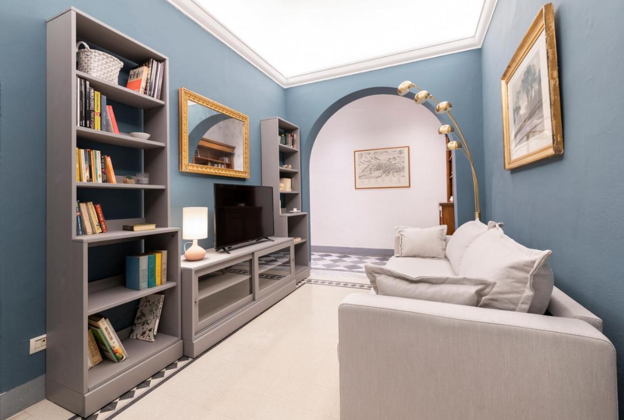 Apartment Dimora D'azeglio With Private Patio Florence